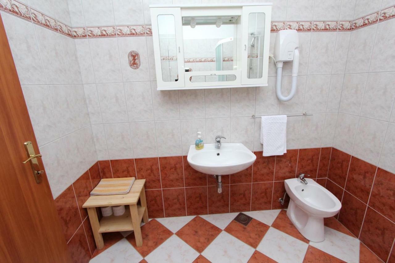 Apartments Elida Rovinj Exterior photo